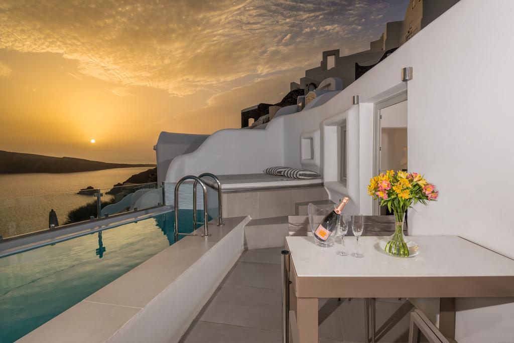 Elite Luxury Suites Oia  Exterior photo